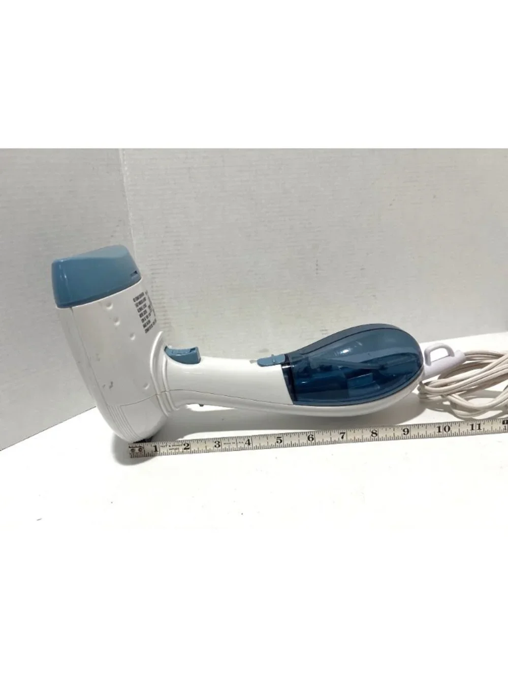 Conair ExtremeSteam Blue handheld steamer dual heat technology